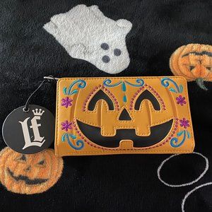 NWT Loungefly Halloween Pumpkin Jack O' Lantern Zip Up Flap Wallet
